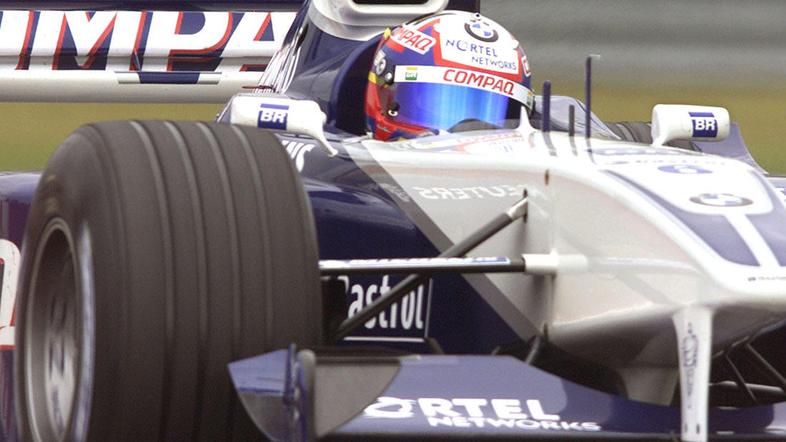 Montoya je povsem ponorel, ko je skoraj trčil v ekipnega kolega Räikkönena. Pris