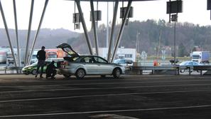 mejni prehod kontrola policija Obrežje