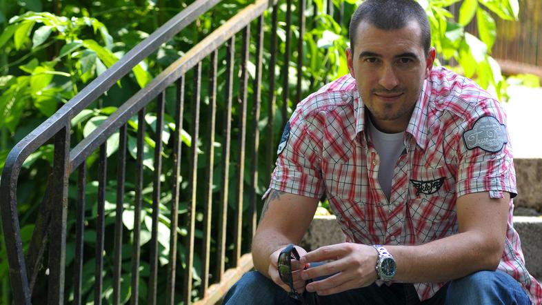 V jutranji program Radia 1 prihaja okrepitev. (Foto: Anže Petkovšek)