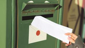 pismo kuverta pošta poštni nabiralnik