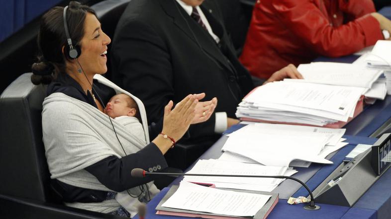 evrospki parlament, dojenček