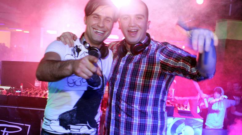 Dijaški žur napolnil Planet Tuš v Kranju