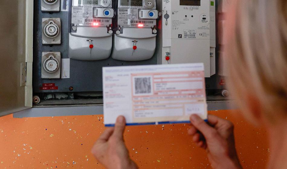 Izgube naj zmanjšajo z boljšim upravljanjem, ne na račun davkoplačevalcev