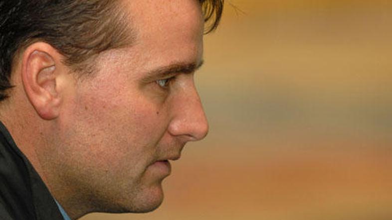 posma12_dmj_spo_021207_main