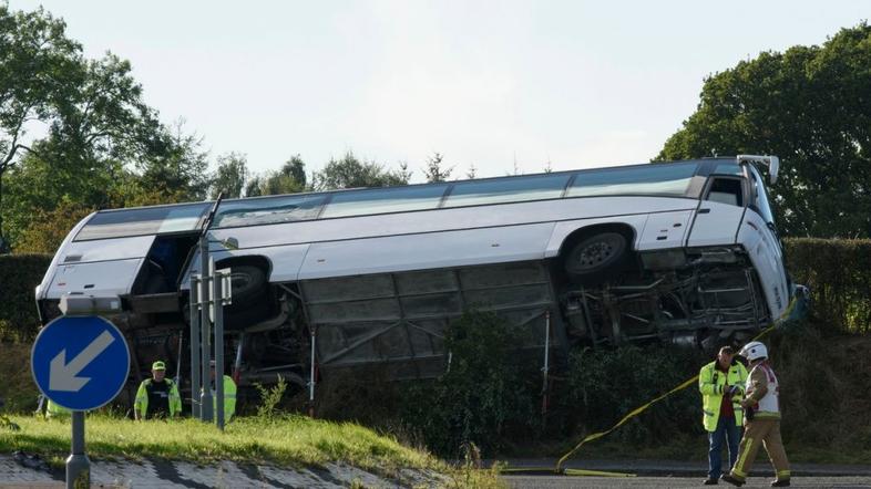 nesreča avtobusa
