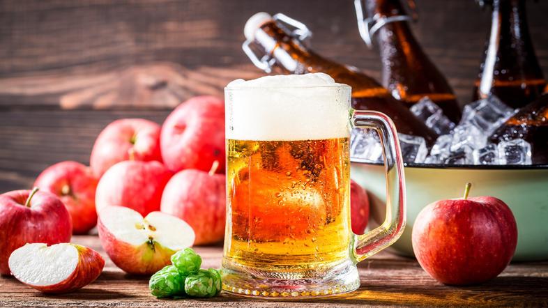 mikroplastika, onesnaževanje, okolje, voda