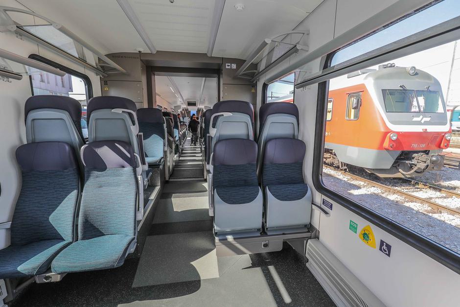 prihod novega Stadlerjevega vlaka | Avtor: Saša Despot