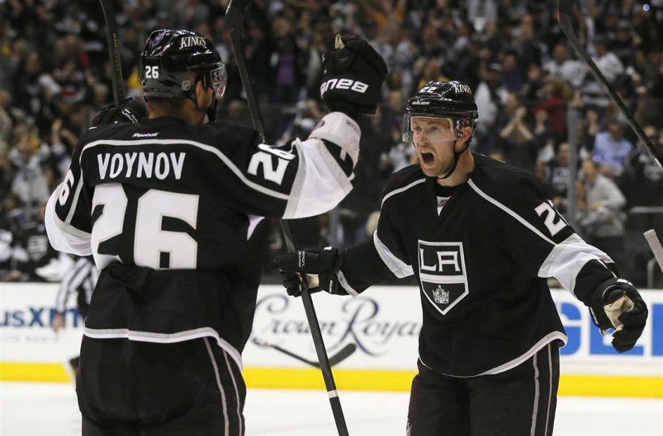 Vojnov Voynov Lewis Los Angeles Kings St. Louis Blues NHL končnica