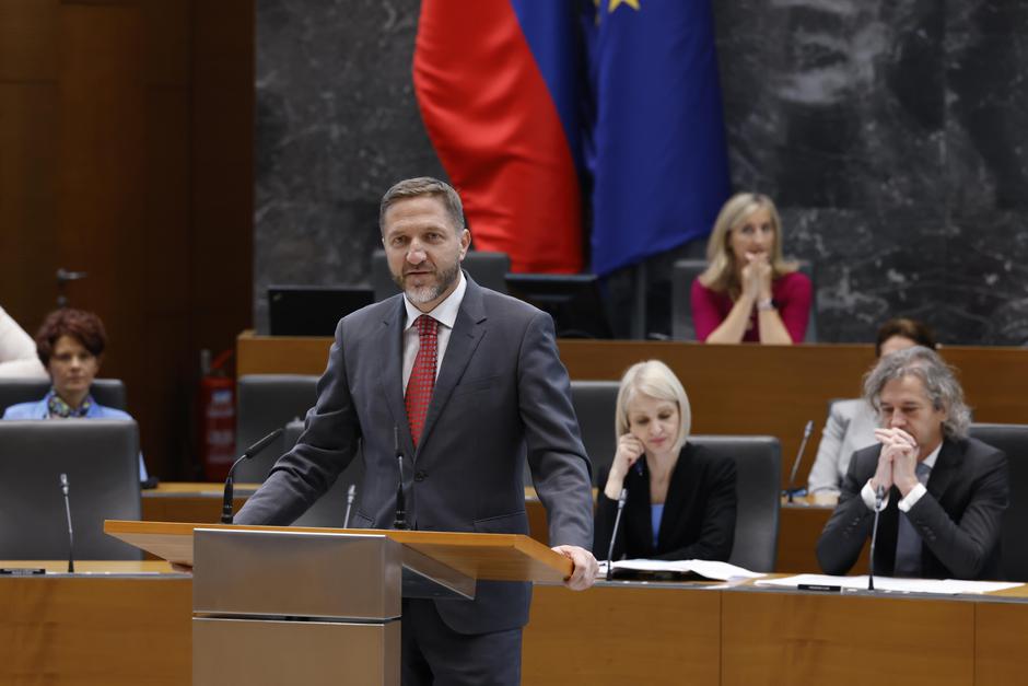 seja državni zbor poslanci Klemen Boštjančič | Avtor: Državni zbor/Sušnik Matija