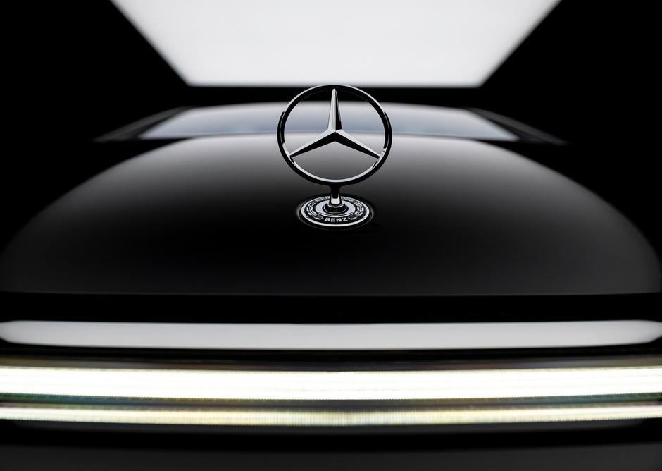 Mercedes-benz EQS logotip | Avtor: Mercedes-Benz