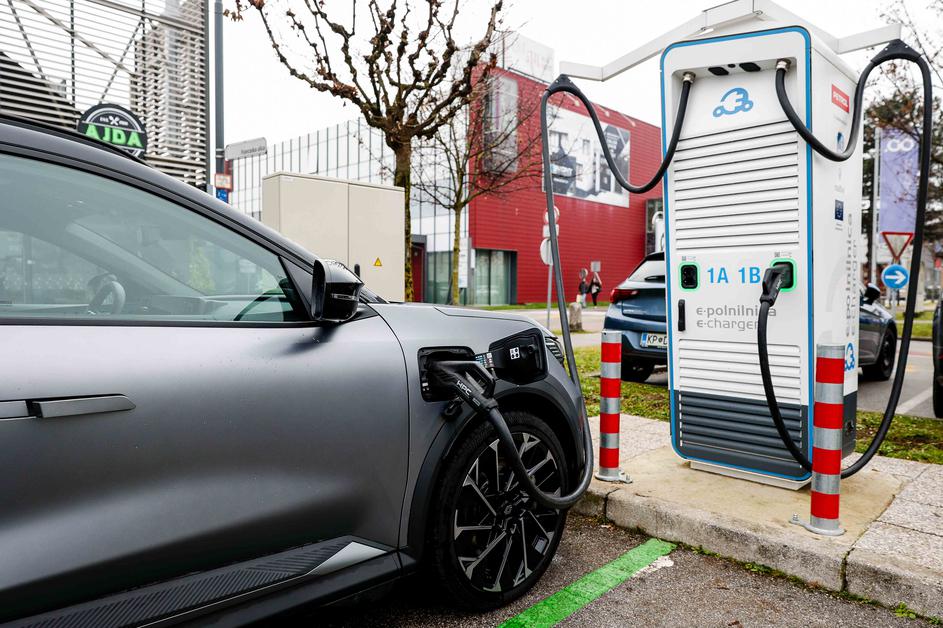 renault scenic e-tech electric