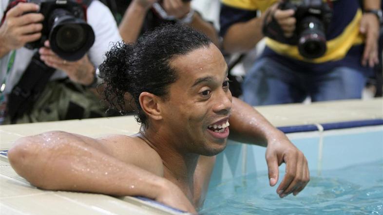 Ronaldinho si je za oddih izbral Svetega Štefana. (Foto: Reuters)