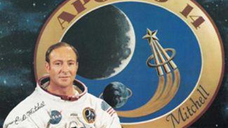 Edgar Mitchell je prepričan, da nismo sami.
