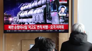 Severna Koreja izstrelila vodene rakete