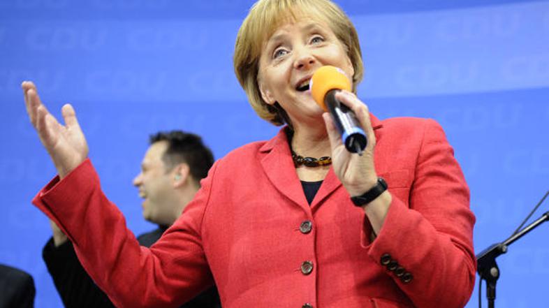 Začasni uradni izidi nedeljskih volitev v Nemčiji so pokazali, da bo Nemčijo tud