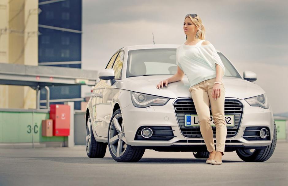 Audi A1 in Erika Fabjan | Avtor: Boštjan Tacol