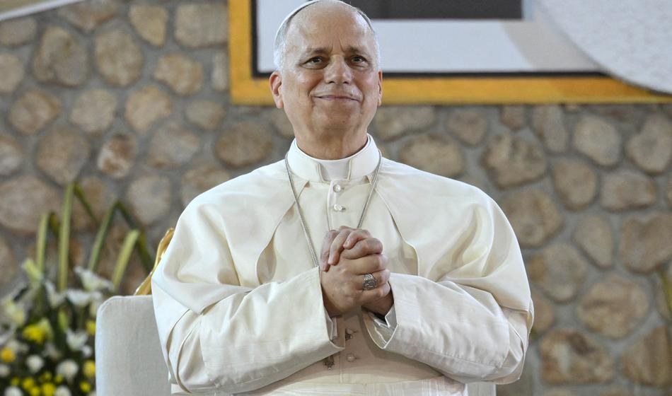 Spor eskalira, papež spet ostro nad Trumpa