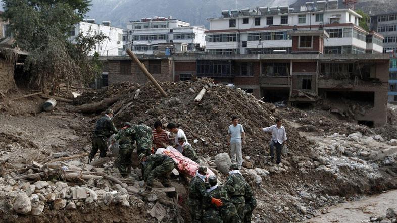 Kitajska, zemeljskli plaz, Zhouqu, poplave