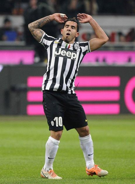 (AC Milan - Juventus) Tevez