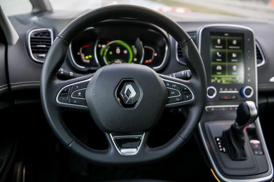 Renault grand scenic | Avtor: Saša Despot