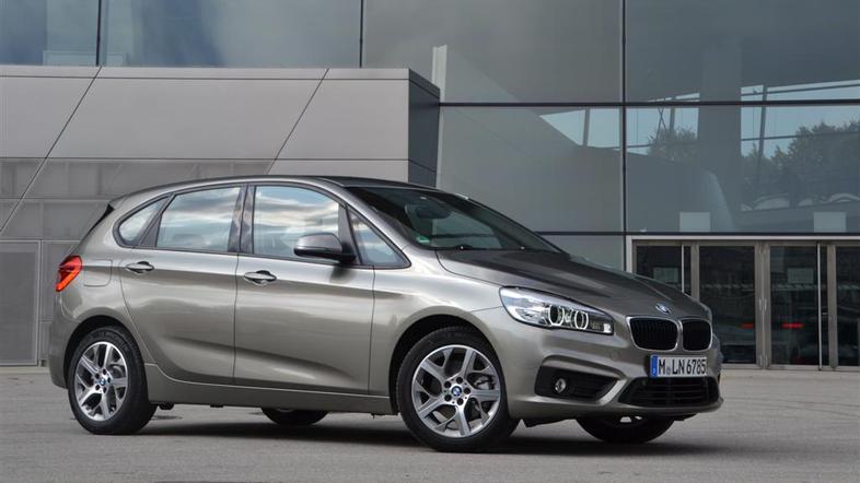 BMW serije 2 active tourer