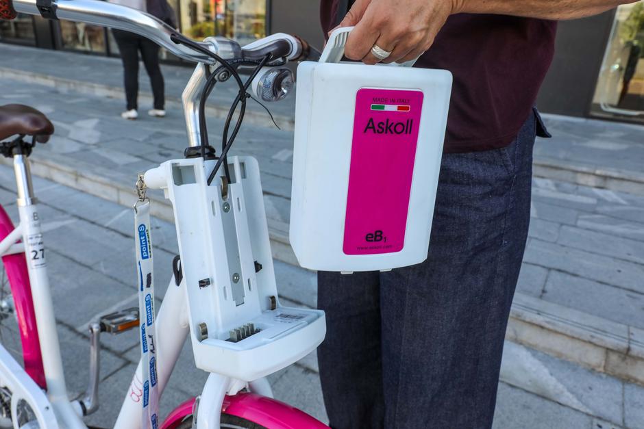 Askoll eb1 | Avtor: Saša Despot