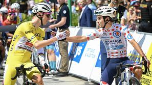 Tadej Pogačar in Lenny Martinez