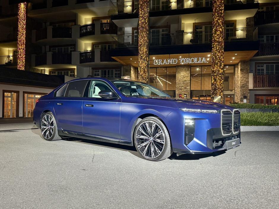 BMW serija 7 | Avtor: Andrej Leban