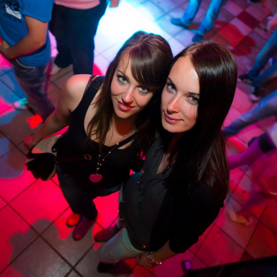 Paul Kalkbrenner zavladal Ambasadi