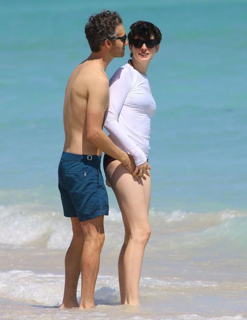 Anne Hathaway Adam Shulman