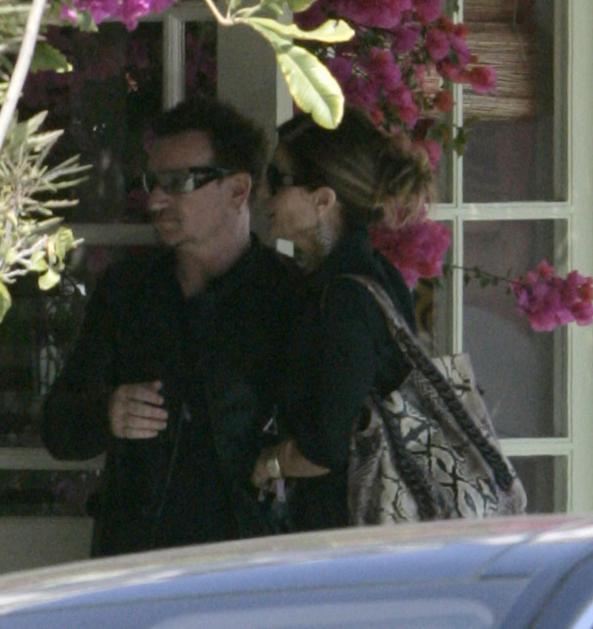 Maria Shriver, Bono Vox