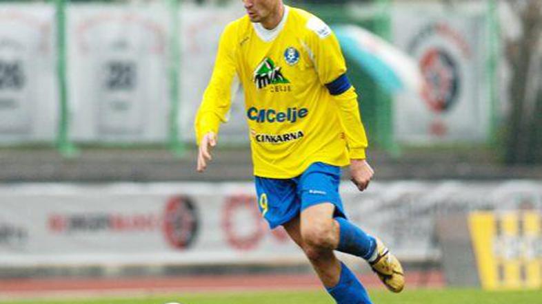 Sešlar je dres zamenjal za pisarno, zdaj pa so ga pri moštvu MIK CM Celje odpust