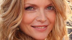 Michelle Pfeiffer pri svojih 53 letih vzbuja zavist pri mlajših ženskah. (Foto: 