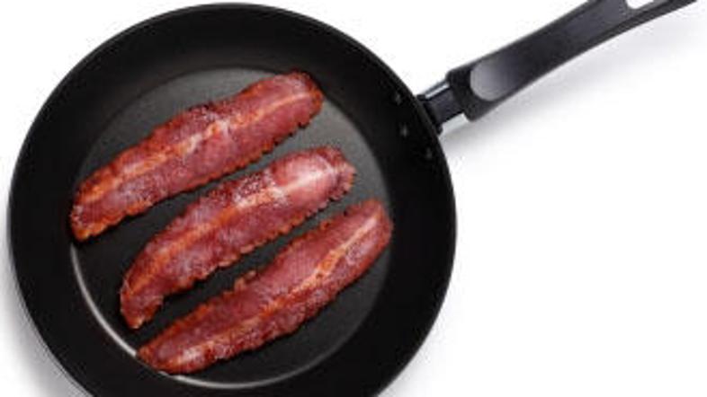 Omejite vnos nasičenih maščob.