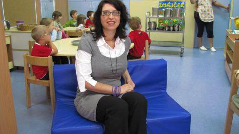 Mojca Pavelšek, pedagoginja v vrtcu Ciciban, je usposobljena, da lahko otroke s 