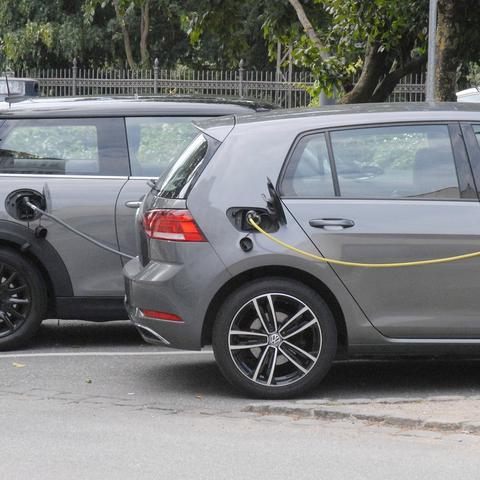 Električni avto polnjenje polnilnica