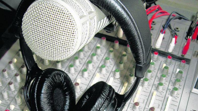 Soustvarjalci Radia Robin še vedno čakajo na oktobrske in novembrske honorarje. 