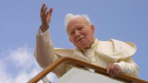 Kri, ki jo je leta 2005 pokojni papež Janez Pavel II. dal za krvne preiskave, bo