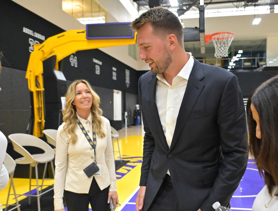 Jeanie Buss Luka Dončić | Avtor: Profimedia
