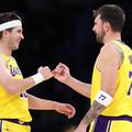 Austin Reaves in Luka Dončić