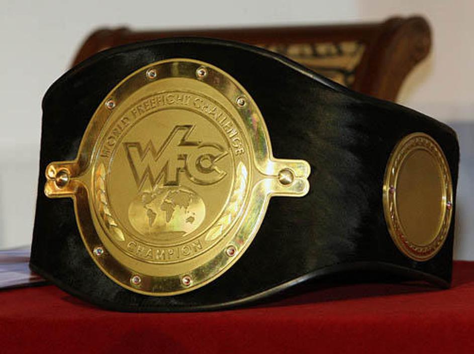 Kdo bo domov odnesel šampionski pas WFC?