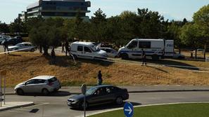 streljanje Izola bolnišnica