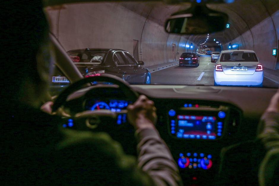 Vožnja po avtocesti | Avtor: Saša Despot