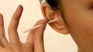 ušesa, ušesno maslo, 