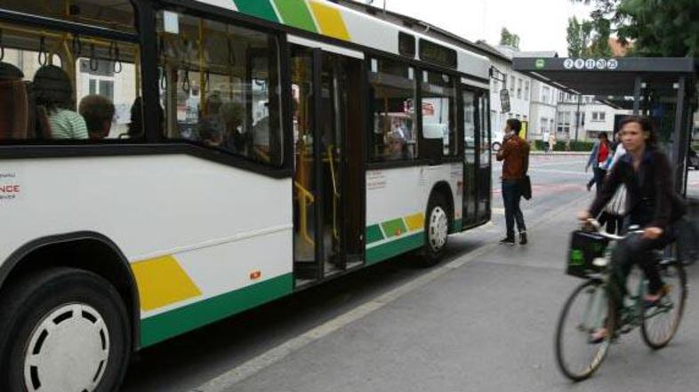 Danes bo ob 16. uri s Kongresnega trga odpeljalo 24 novih avtobusov.