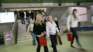 slovenija 09.01.13. epf, citalnica, studenti, studentje, ekonomsko poslovna faku