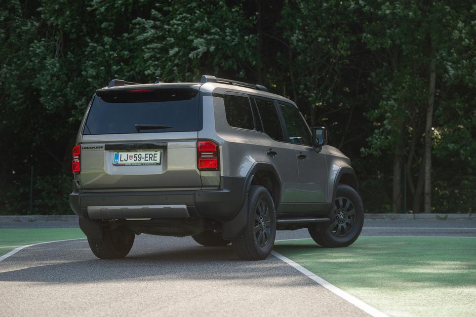 Toyota Land Cruiser | Avtor: Anže Petkovšek