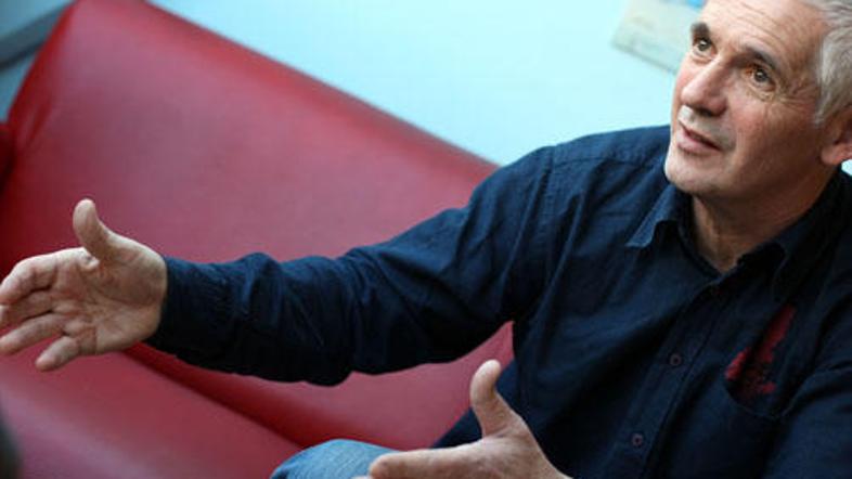 hiti8_sad_spo_140208_main