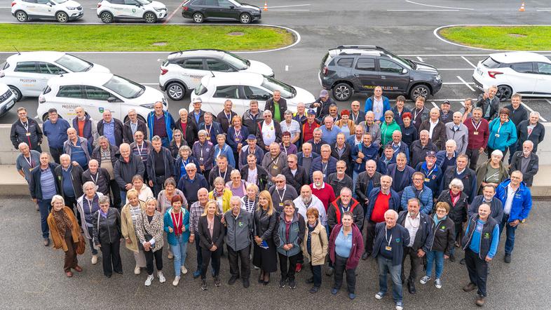 Dogodek Najprostofer 2025 v AMZS centru varne vožnje na Vranskem.