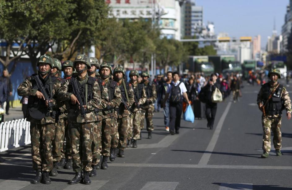 vojska Kitajska Kunming klanje napad z noži